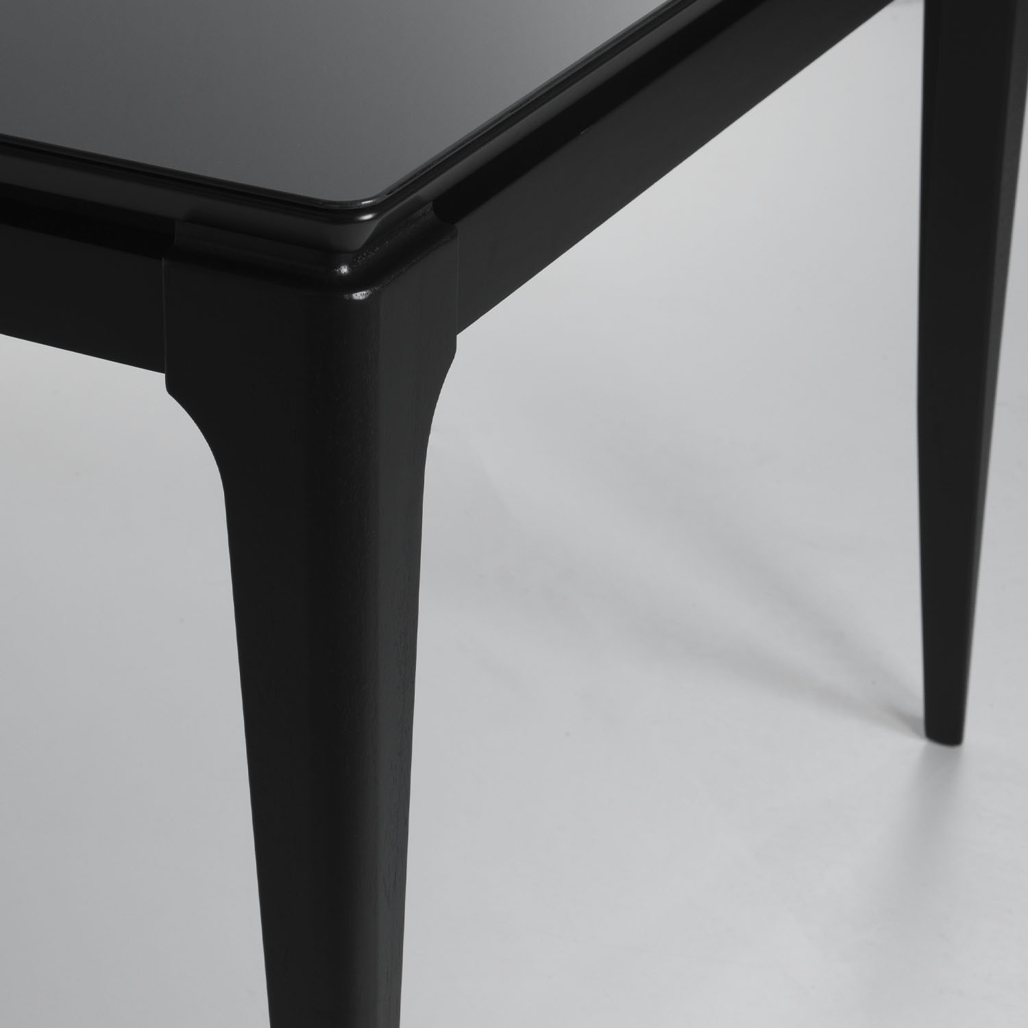 Comedor 2.2 Float Negro 8 sillas Iron Gris - Imagen 2